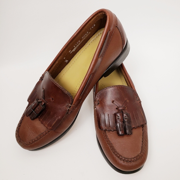 bass weejuns kiltie tassel loafers
